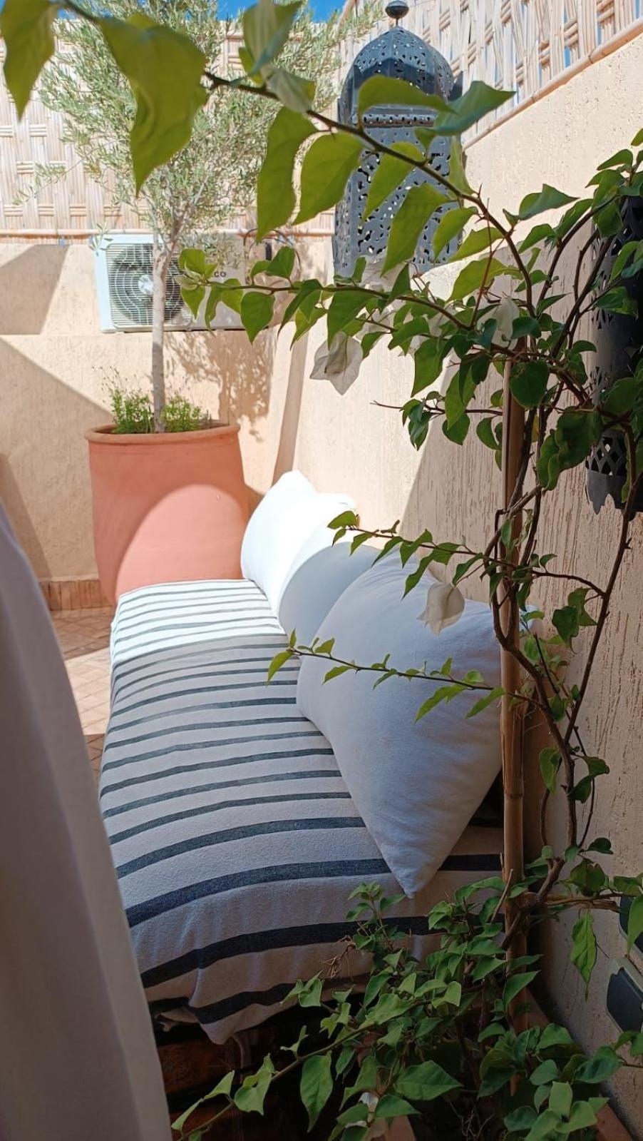 Riad Hugo Marrakesch Exterior foto